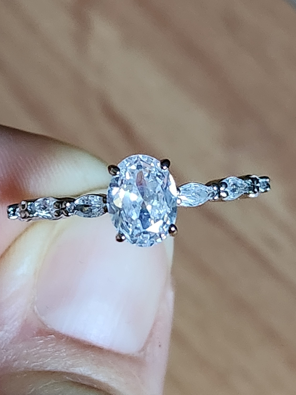 New 925 Silver Oval Cut Diamond Ring for Women